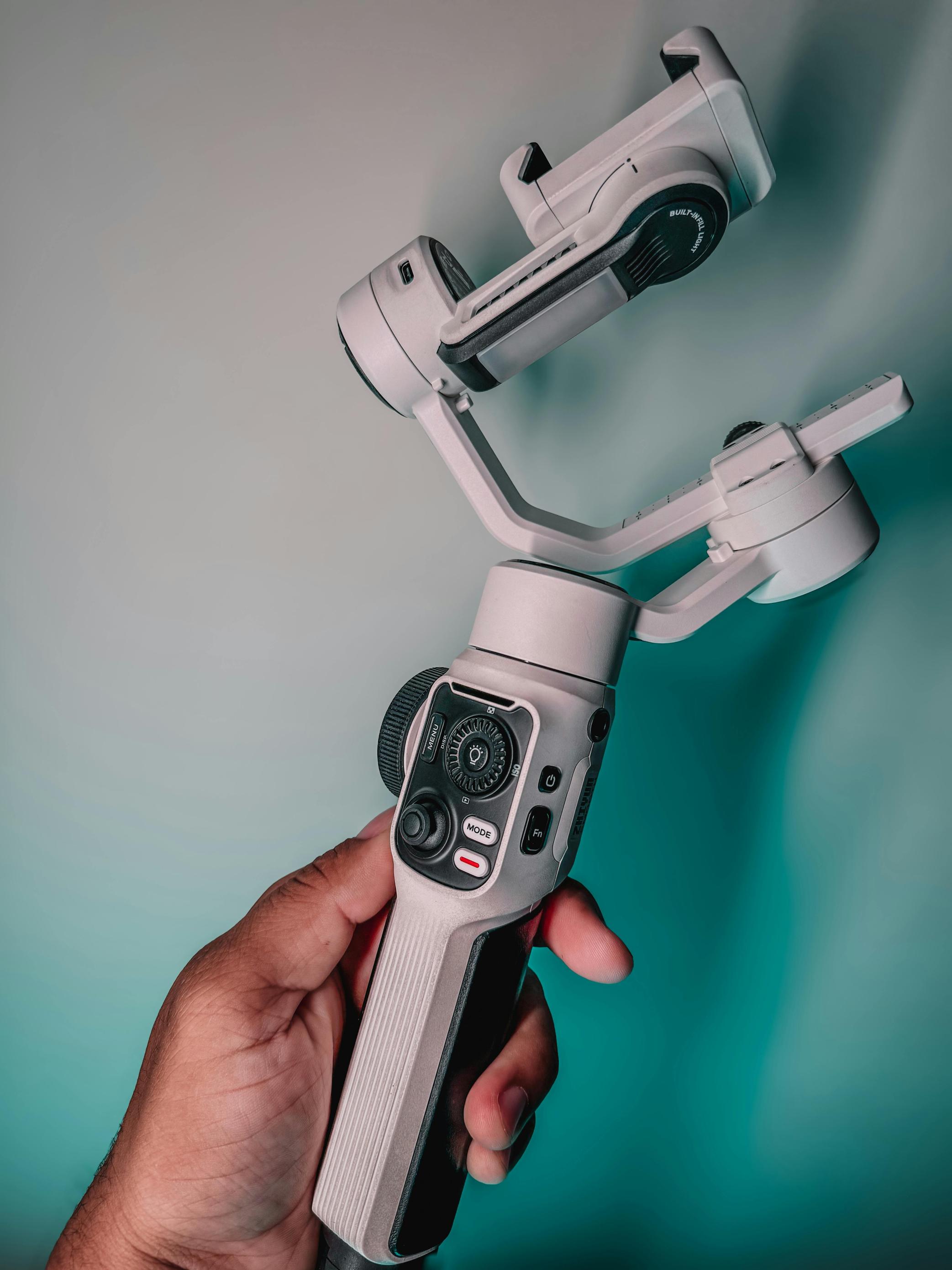 telefono cellulare drone